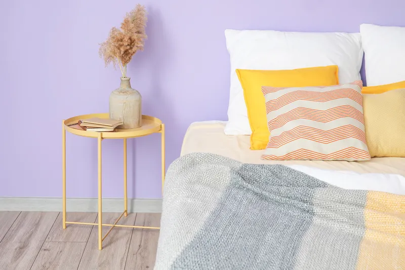 cama posta moderna e colorida em tons pasteis